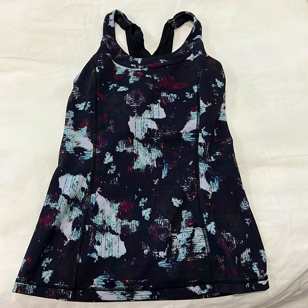 Lululemon built in bra